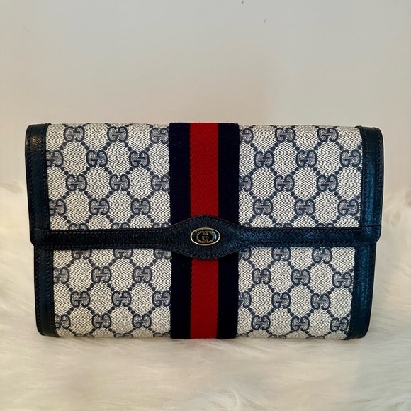 Authentic Gucci Sherry Line Clutch - Picture 1 of 13